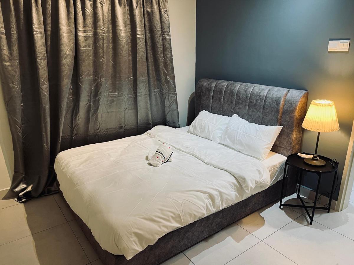 Maxim 2 Bedrooms Mrt Station Cheras Kuala Lumpur Homestay מראה חיצוני תמונה