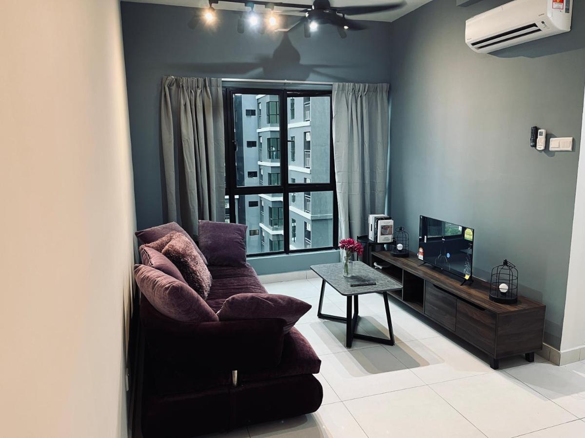 Maxim 2 Bedrooms Mrt Station Cheras Kuala Lumpur Homestay מראה חיצוני תמונה