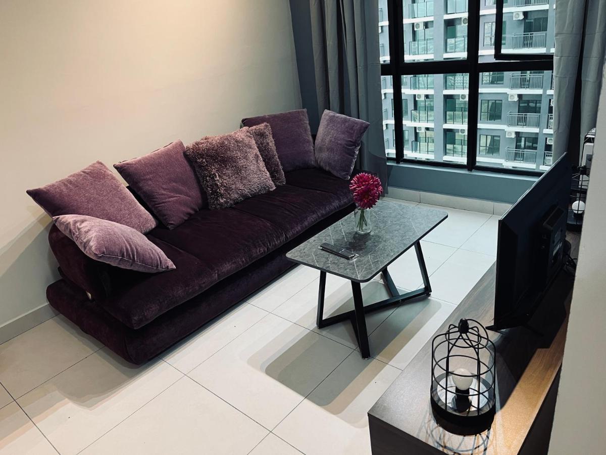 Maxim 2 Bedrooms Mrt Station Cheras Kuala Lumpur Homestay מראה חיצוני תמונה