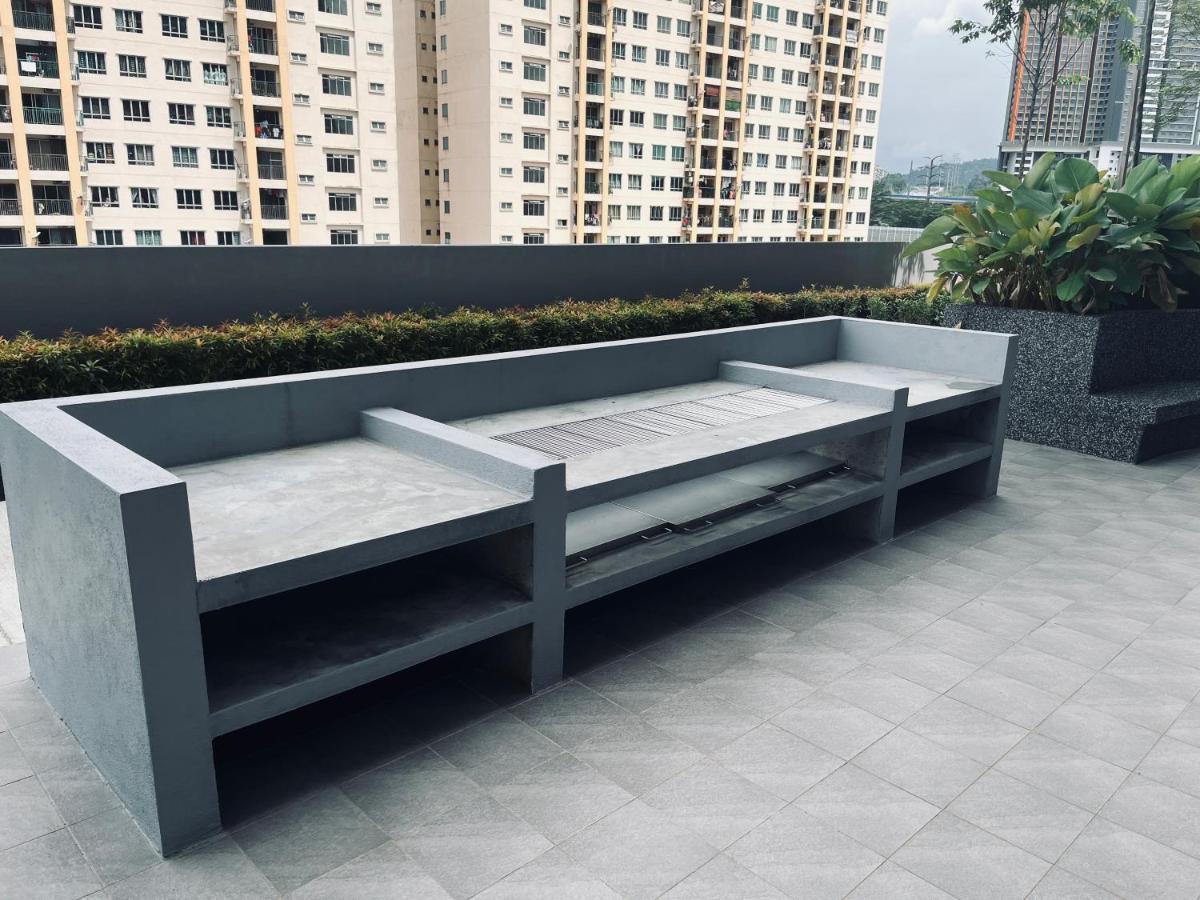 Maxim 2 Bedrooms Mrt Station Cheras Kuala Lumpur Homestay מראה חיצוני תמונה