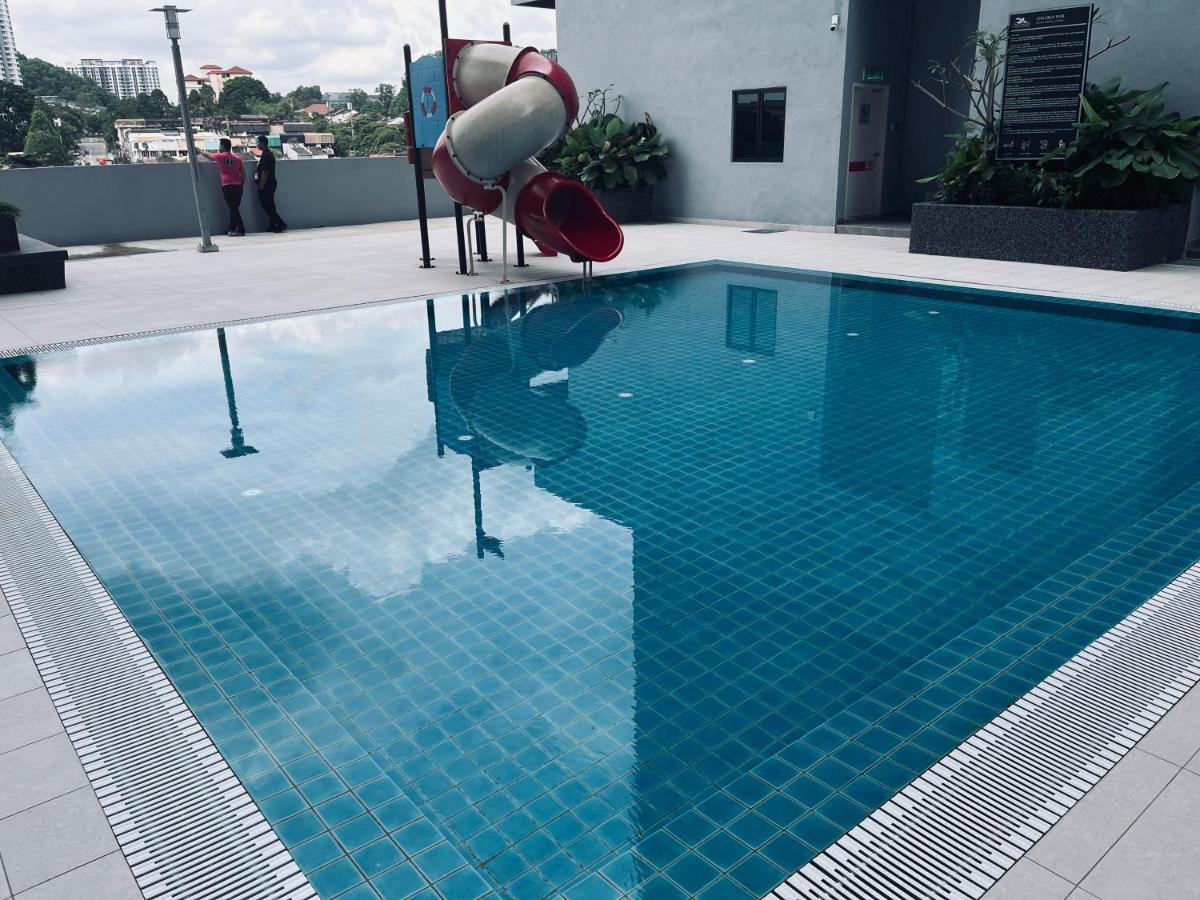 Maxim 2 Bedrooms Mrt Station Cheras Kuala Lumpur Homestay מראה חיצוני תמונה