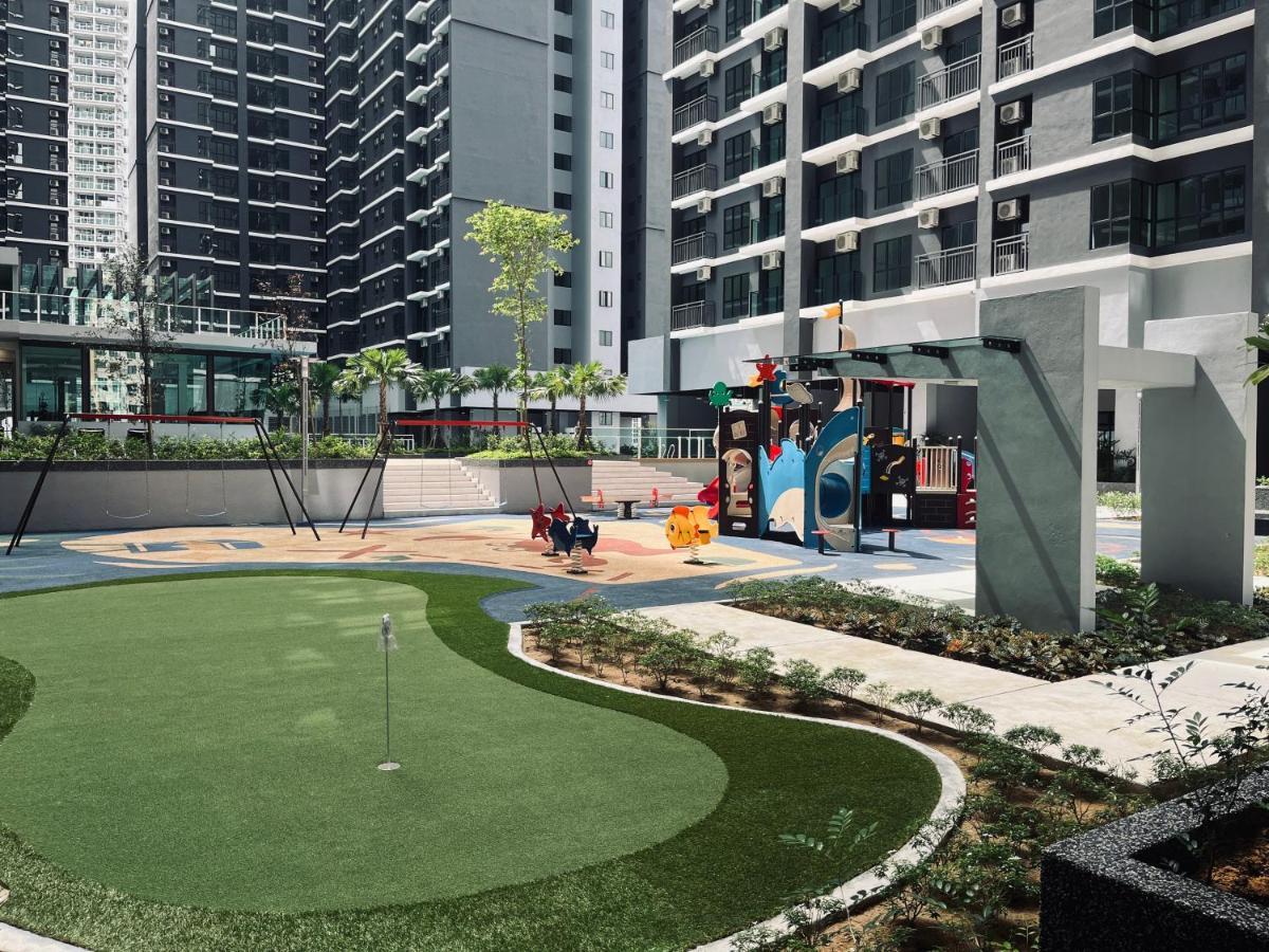 Maxim 2 Bedrooms Mrt Station Cheras Kuala Lumpur Homestay מראה חיצוני תמונה