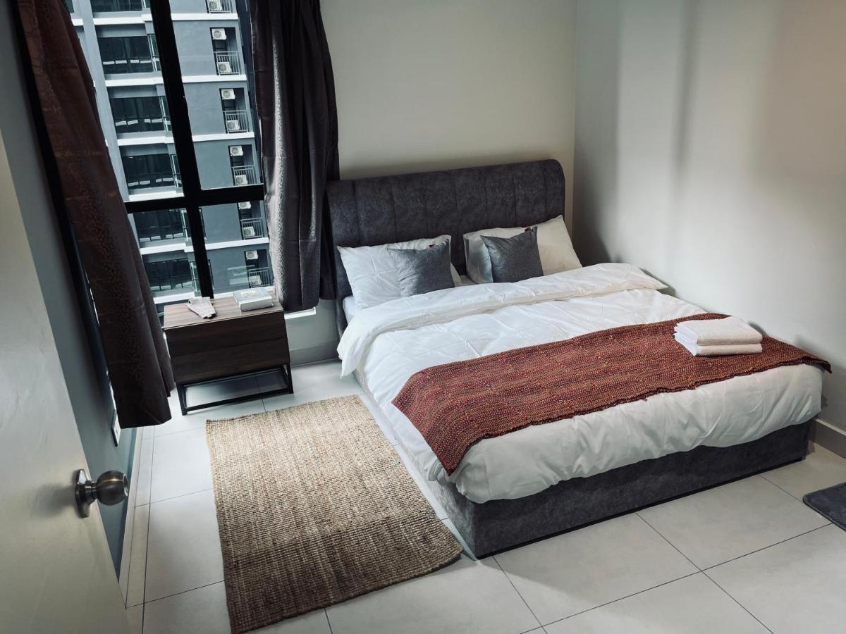 Maxim 2 Bedrooms Mrt Station Cheras Kuala Lumpur Homestay מראה חיצוני תמונה